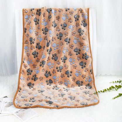 Soft Fluffy High Quality Pet Blanket Flannel Dog Sleep Blanket Paw Print Pattern Hamster Mat Warm Comfortable Cat Dog Blankets