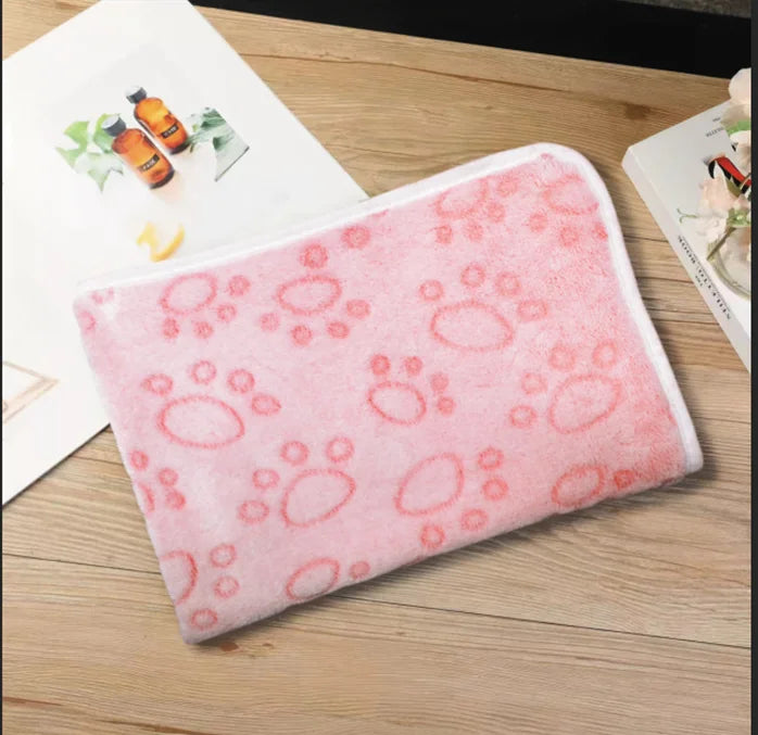 3 Sizes Super Soft Fluffy Premium Fleece Pet Blanket Pet Mat Warm Comfortable Blanket for Cat Dogs Cat Pet Supplies Easy Clean