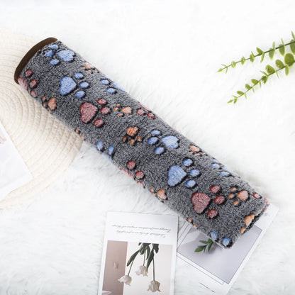 Soft Fluffy High Quality Pet Blanket Flannel Dog Sleep Blanket Paw Print Pattern Hamster Mat Warm Comfortable Cat Dog Blankets