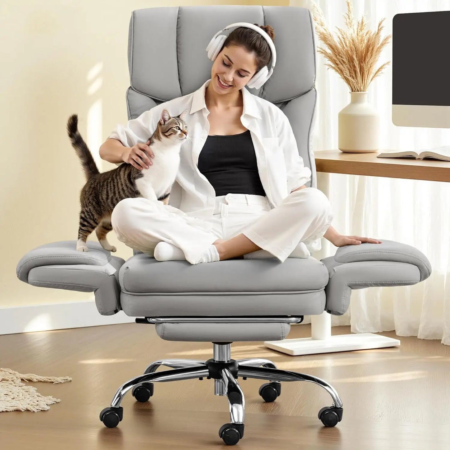 Big and Tall Office Chair, 400LBS Wide Leather Executive Chair, Reversible Armrest for Pets Criss Cross Legged,, Customized