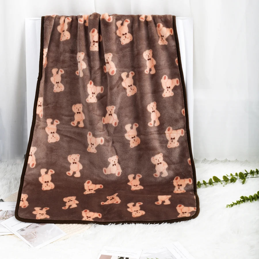 Soft Fluffy High Quality Pet Blanket Flannel Dog Sleep Blanket Paw Print Pattern Hamster Mat Warm Comfortable Cat Dog Blankets